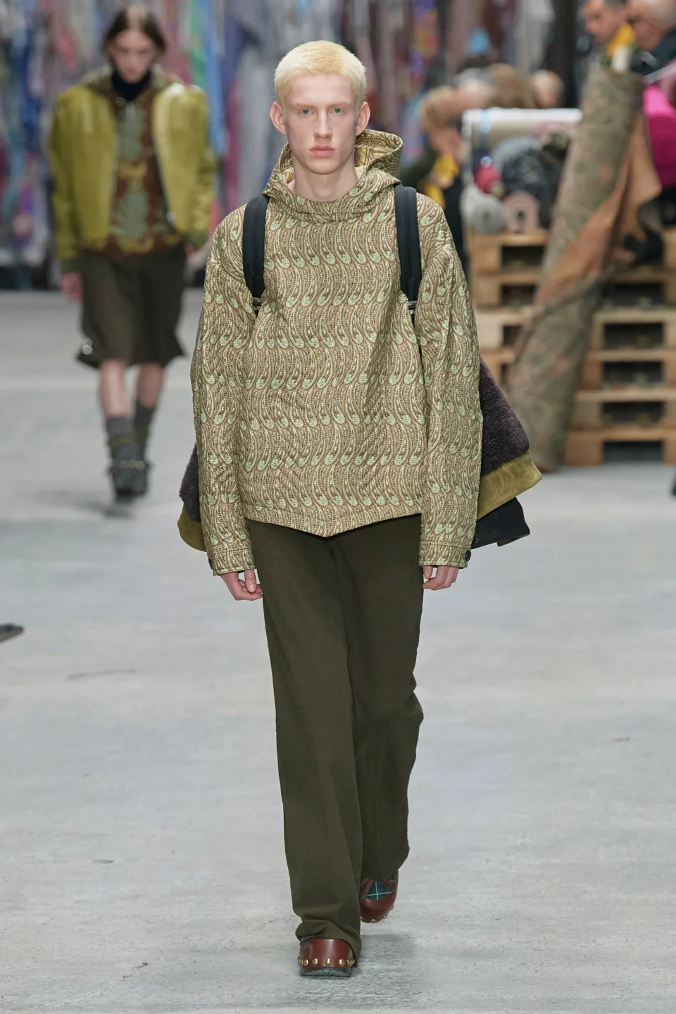 00036-etro-fall-2023-menswear-credit-gorunway