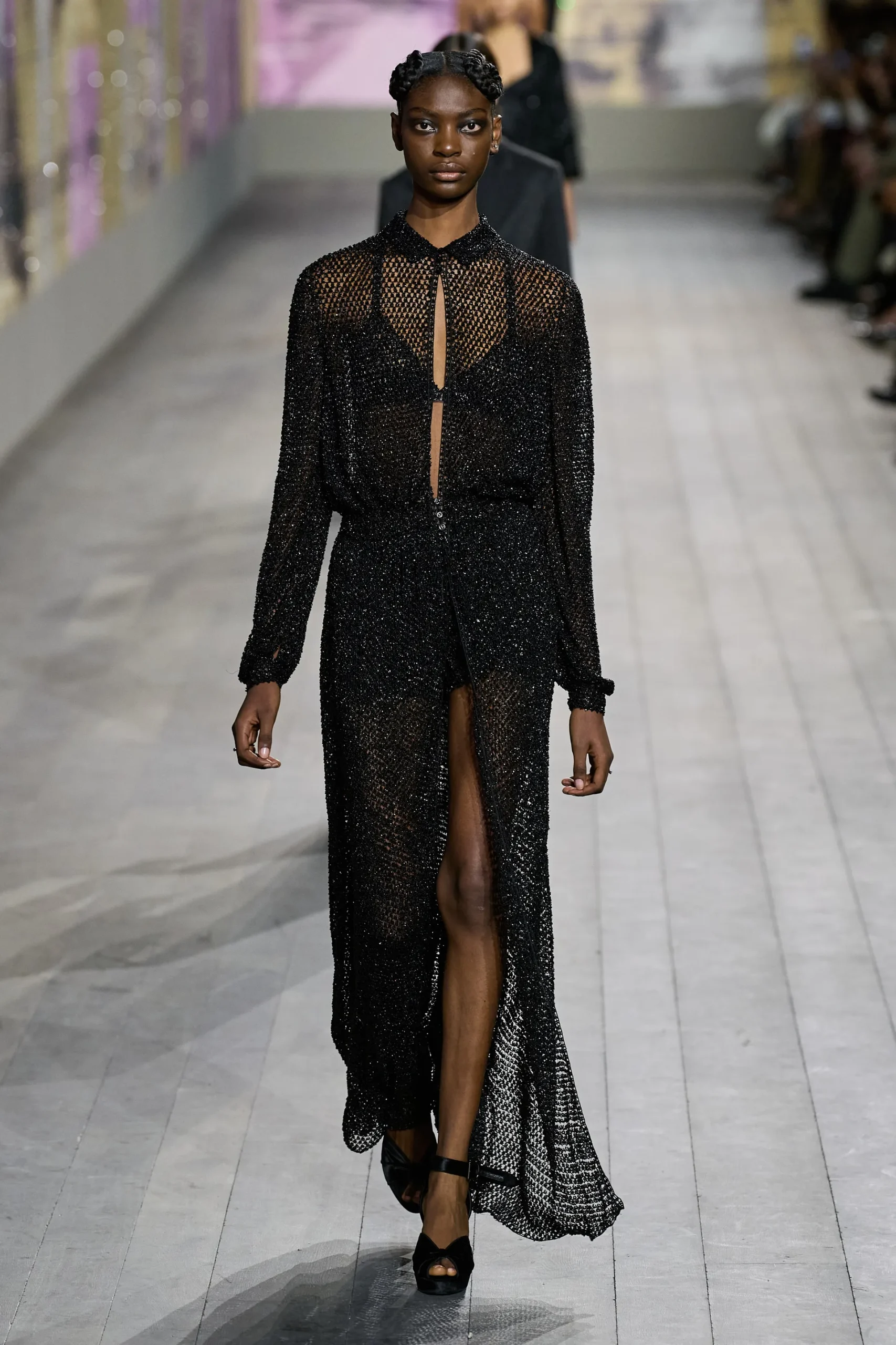 00037-christian-dior-spring-2023-couture-gorunway