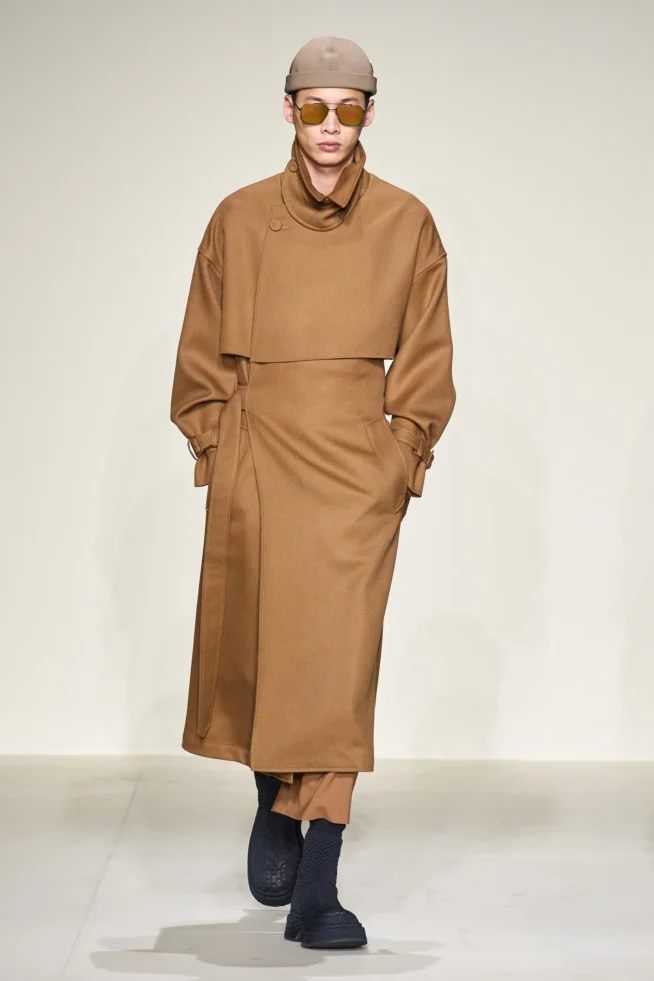 00037-emporio-armani-fall-2023-mens-credit-gorunway