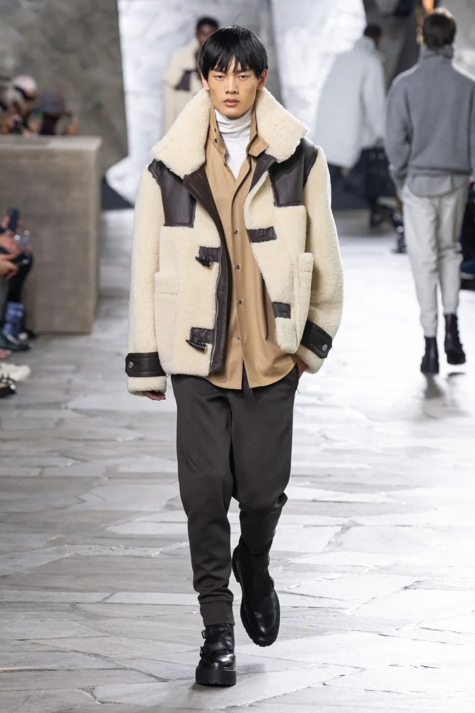 00037-hermes-fall-2023-mens-credit-gorunway