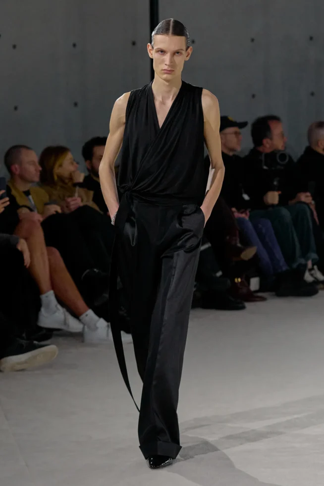 00038-saint-laurent-fall-2023-mens-credit-gorunway