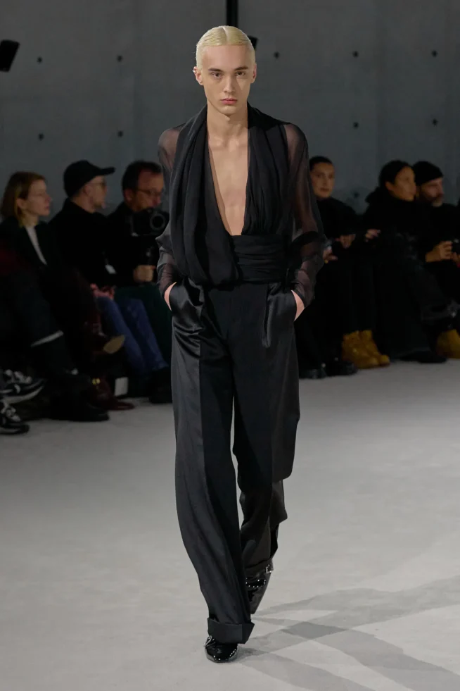 00042-saint-laurent-fall-2023-mens-credit-gorunway