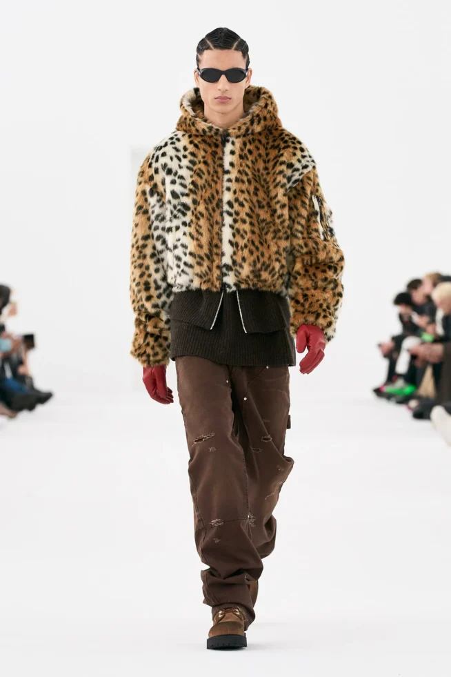 00043-givenchy-fall-2023-mens-credit-gorunway