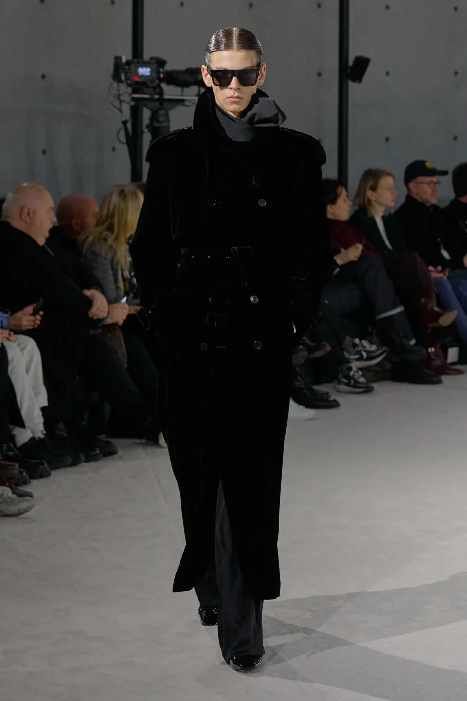 00045-saint-laurent-fall-2023-mens-credit-gorunway