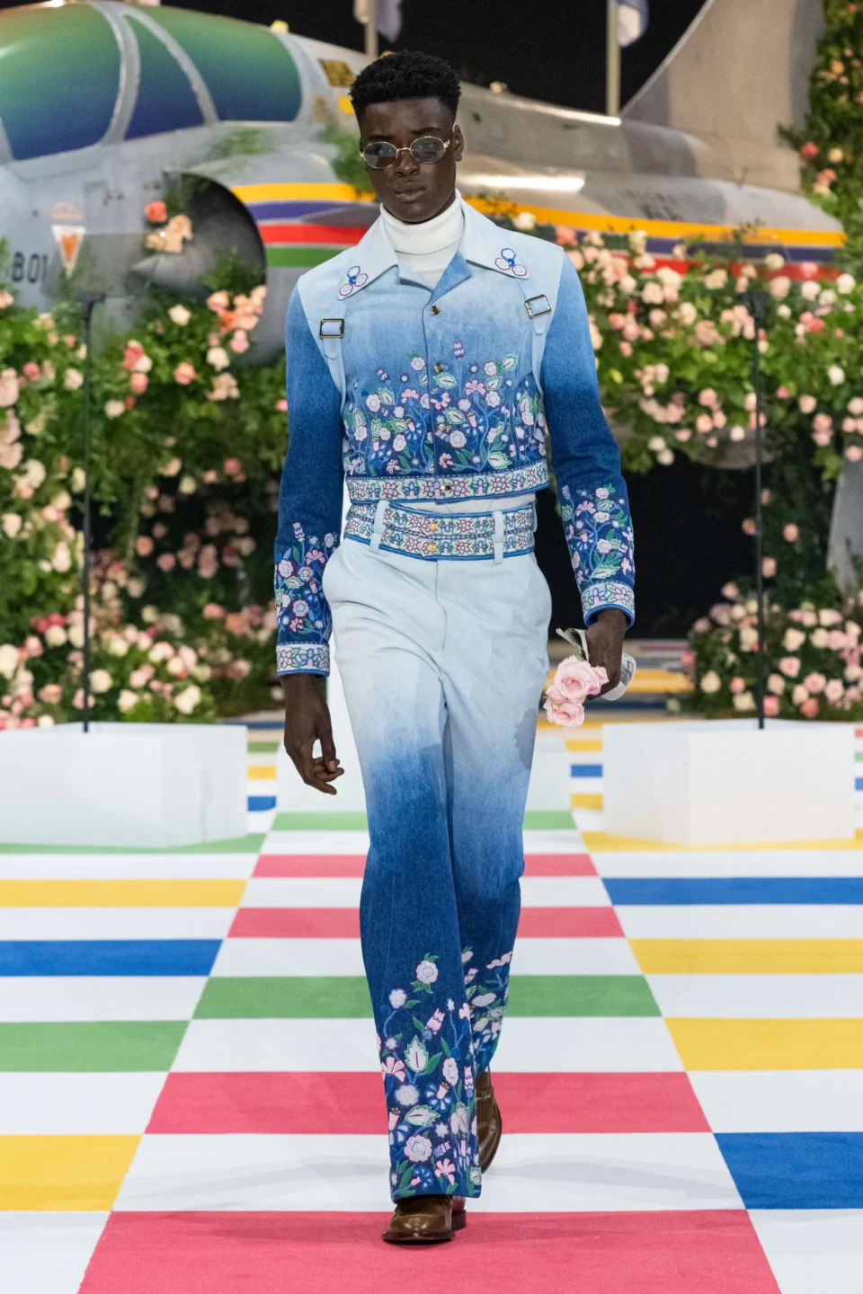 00046-casablanca-fall-2023-mens-credit-gorunway