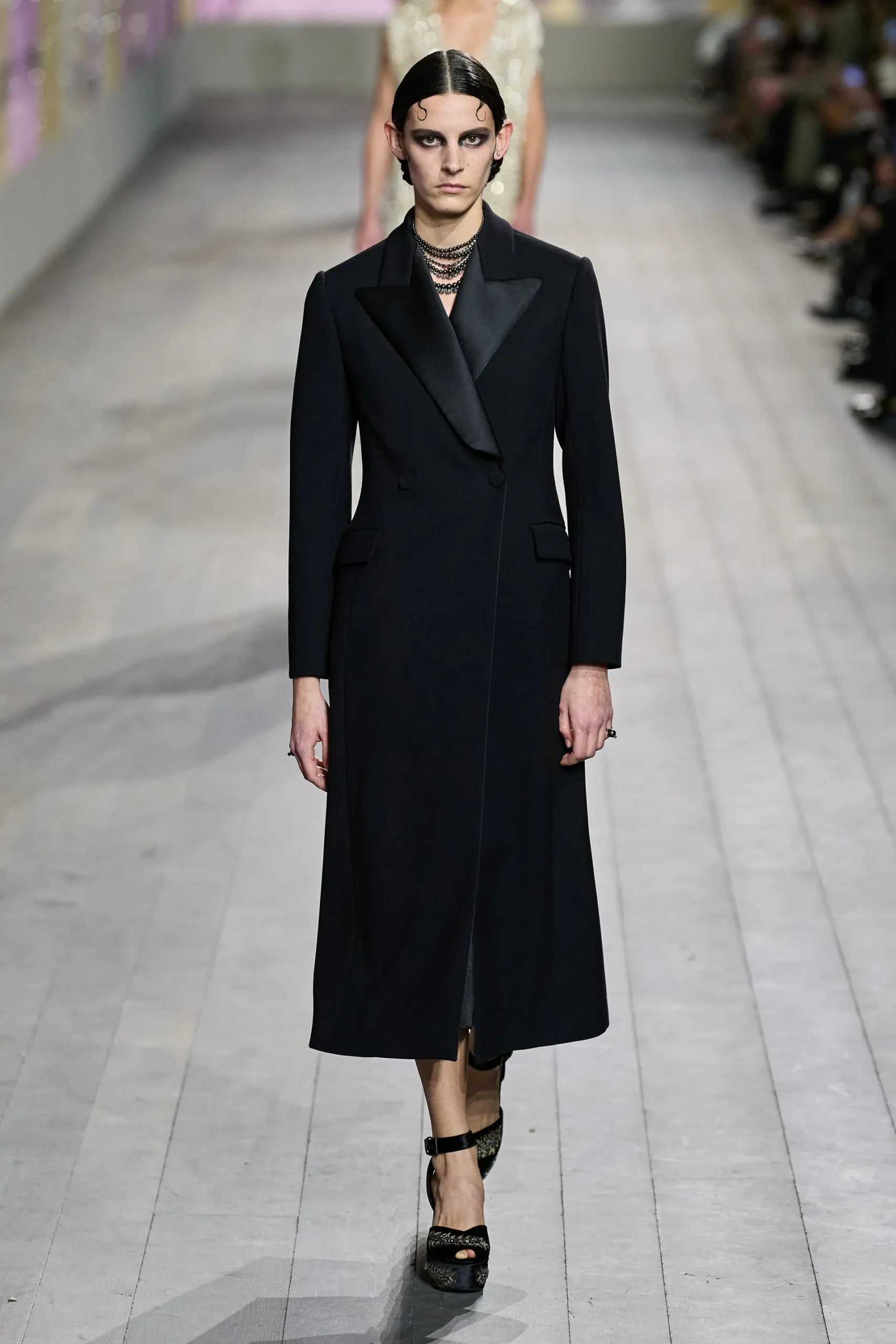 00046-christian-dior-spring-2023-couture-gorunway