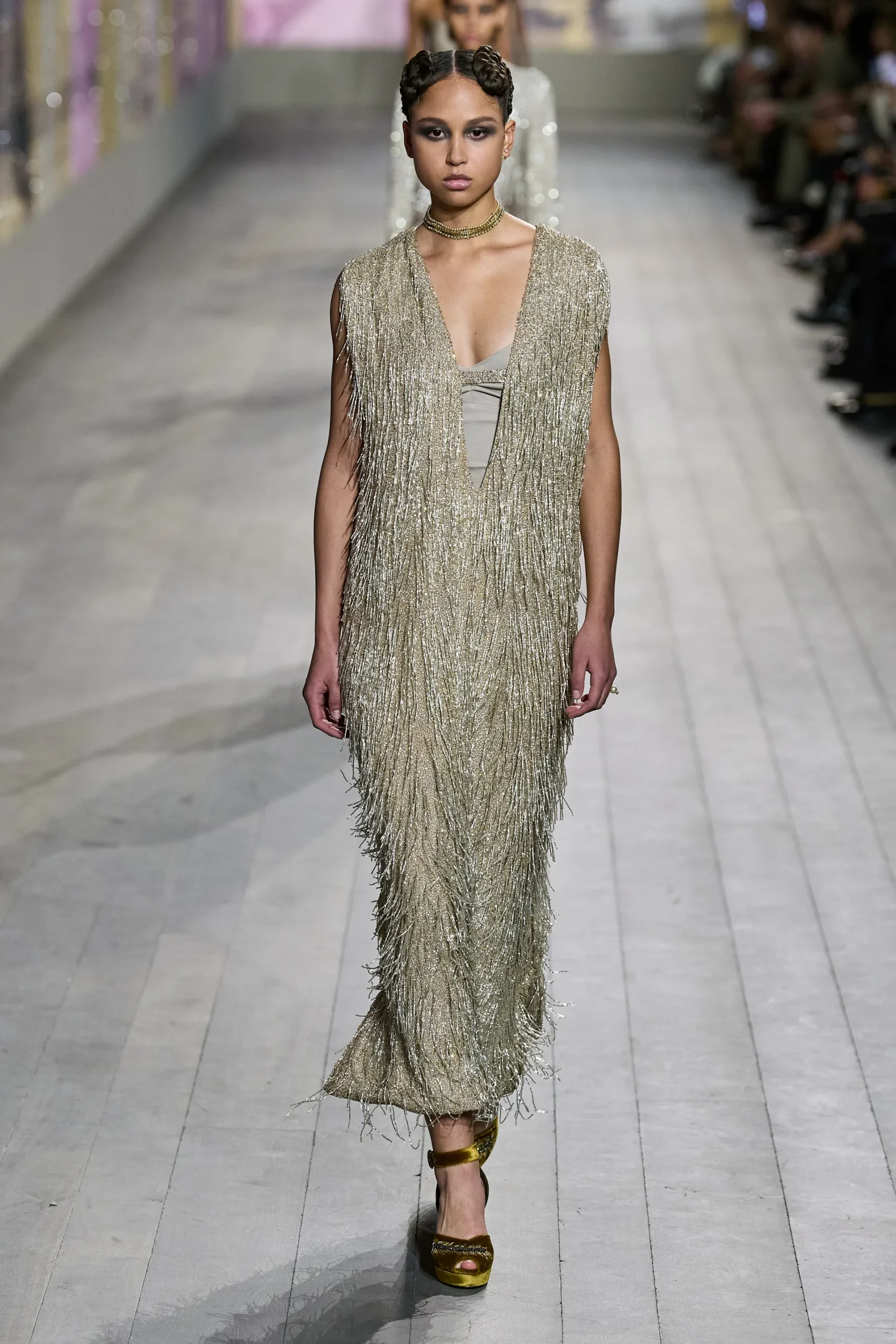 00047-christian-dior-spring-2023-couture-gorunway