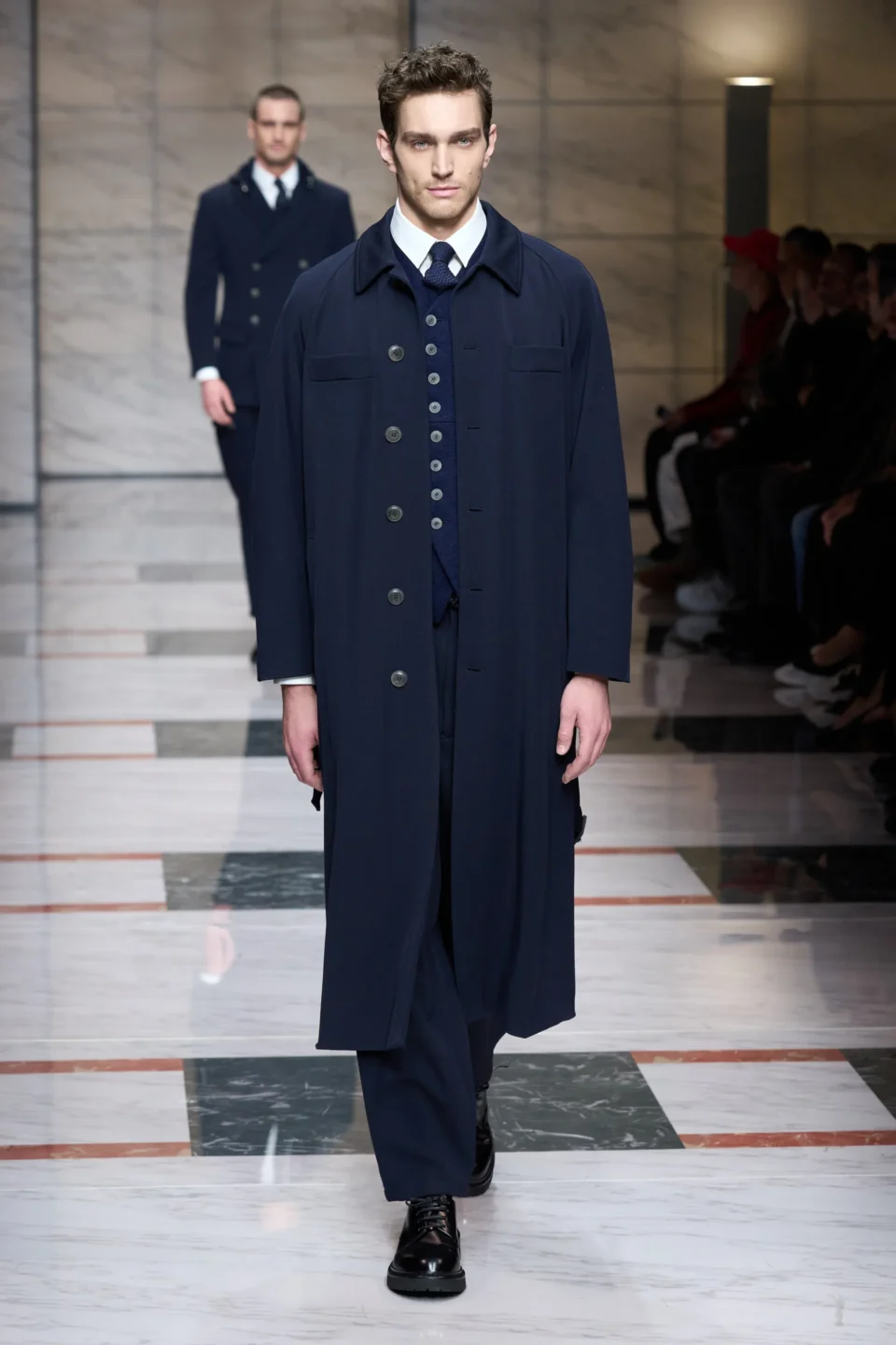 00049-giorgio-armani-fall-2023-menswear-credit-gorunway