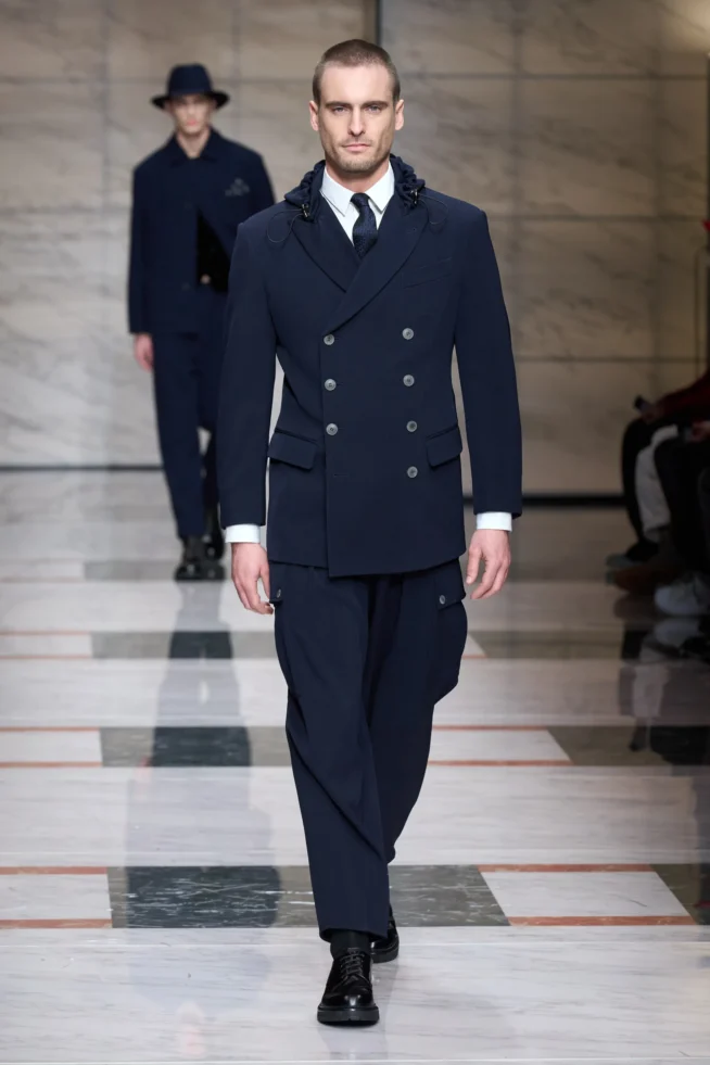 00050-giorgio-armani-fall-2023-menswear-credit-gorunway