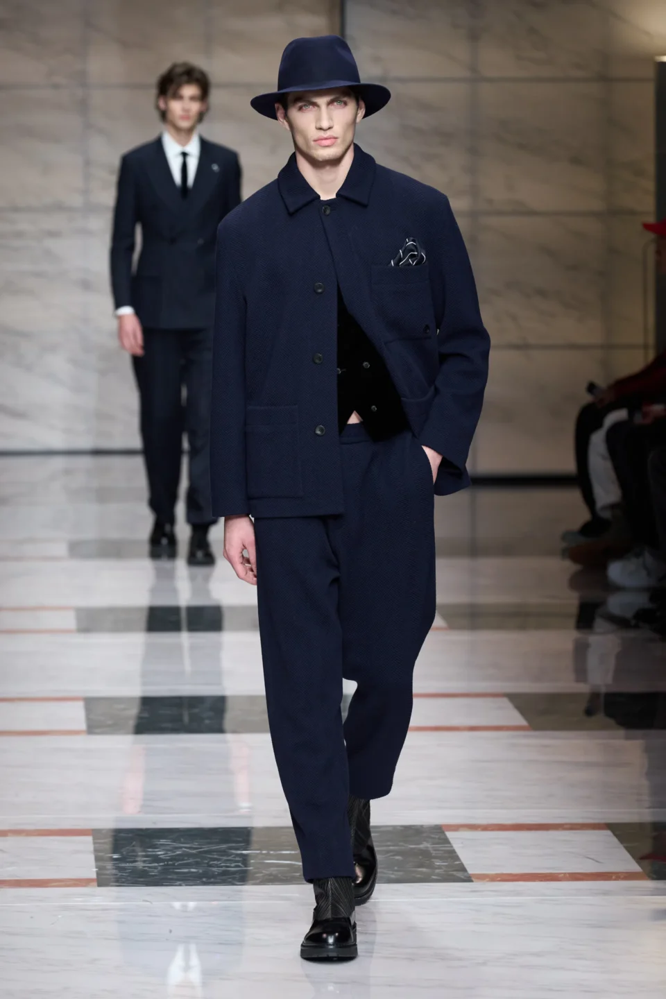 00051-giorgio-armani-fall-2023-menswear-credit-gorunway