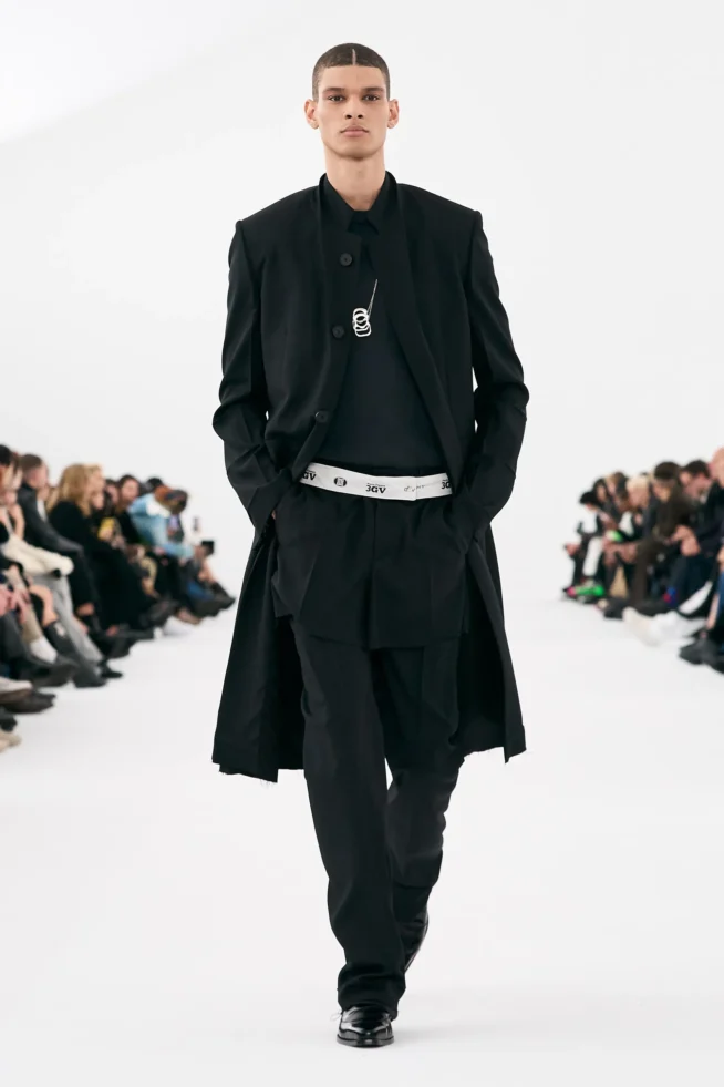 00051-givenchy-fall-2023-mens-credit-gorunway