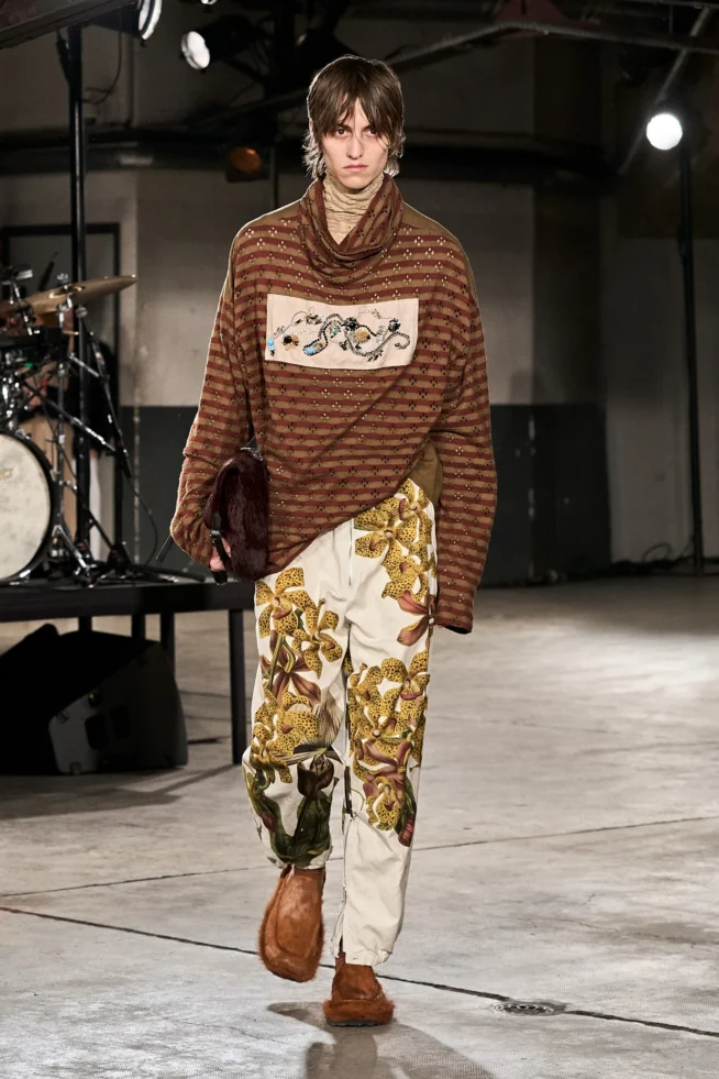 00052-dries-van-noten-fall-2023-menswear-credit-gorunway