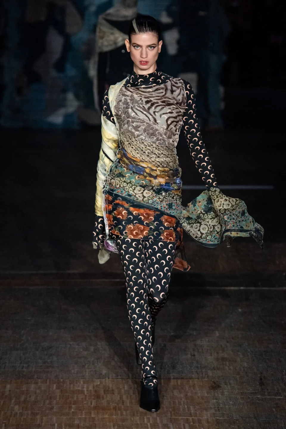 00054-marine-serre-fall-2023-menswear-credit-gorunway