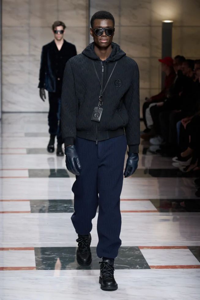 00056-giorgio-armani-fall-2023-menswear-credit-gorunway