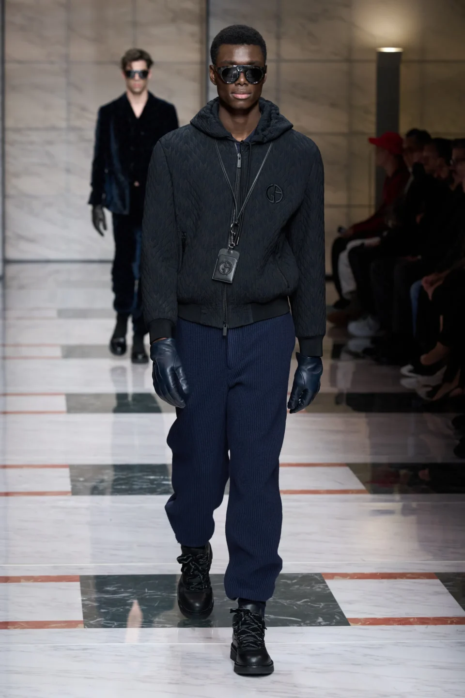 00056-giorgio-armani-fall-2023-menswear-credit-gorunway