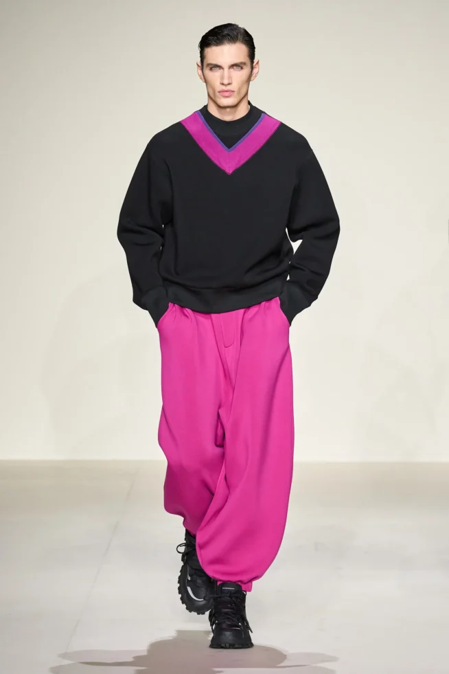 00061-emporio-armani-fall-2023-mens-credit-gorunway