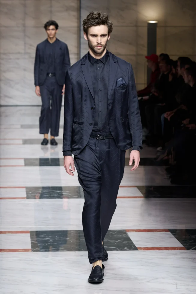 00062-giorgio-armani-fall-2023-menswear-credit-gorunway