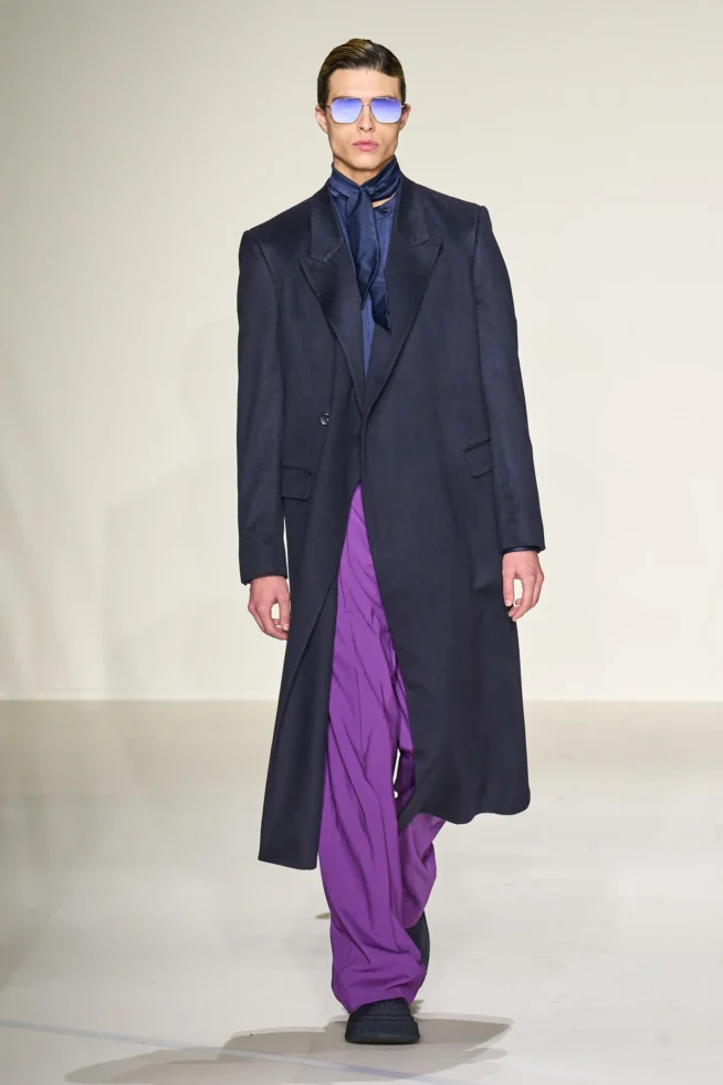 00066-emporio-armani-fall-2023-mens-credit-gorunway