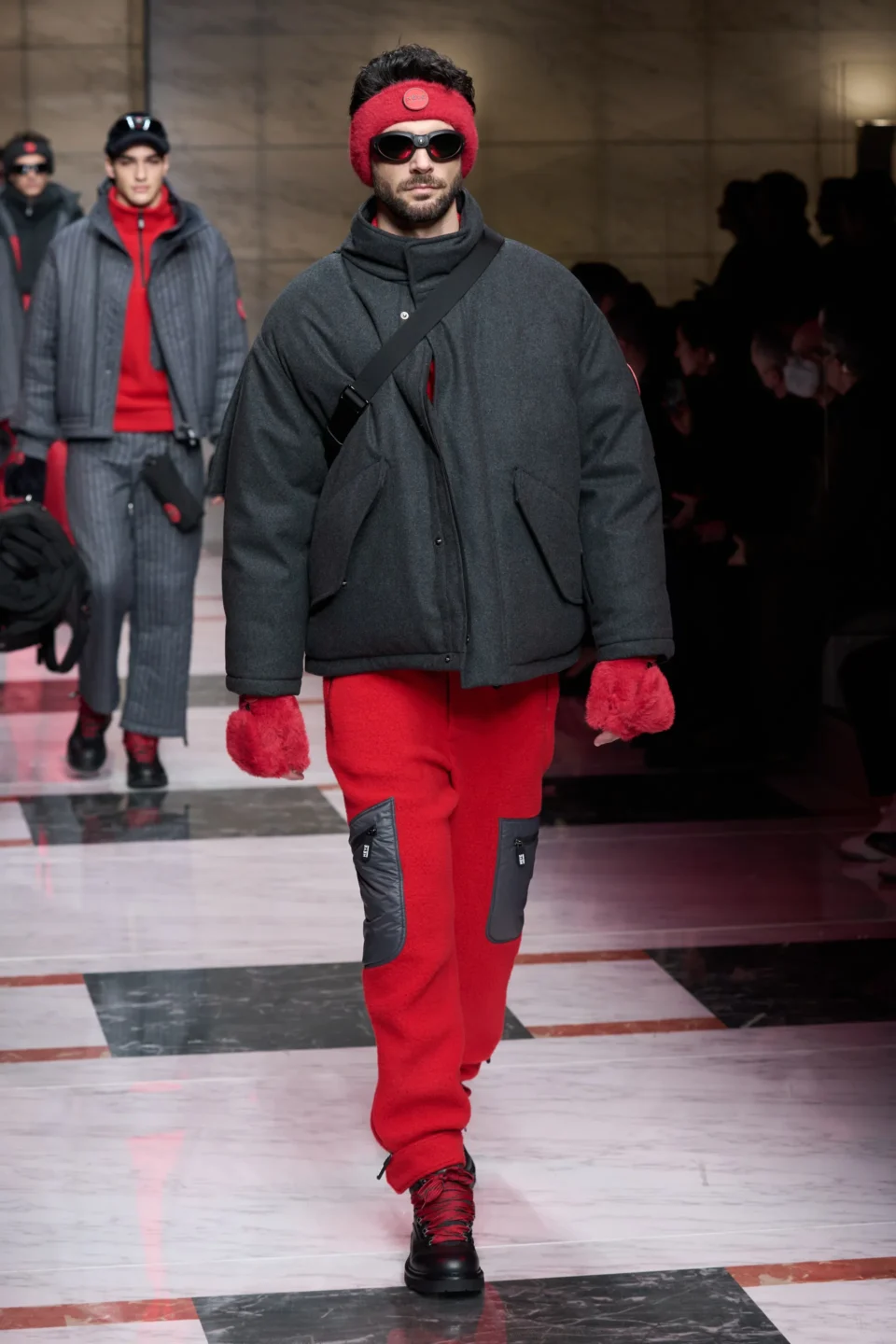 00069-giorgio-armani-fall-2023-menswear-credit-gorunway