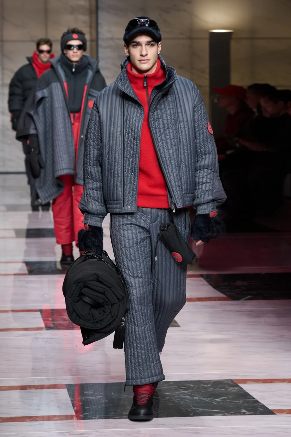 00070-giorgio-armani-fall-2023-menswear-credit-gorunway