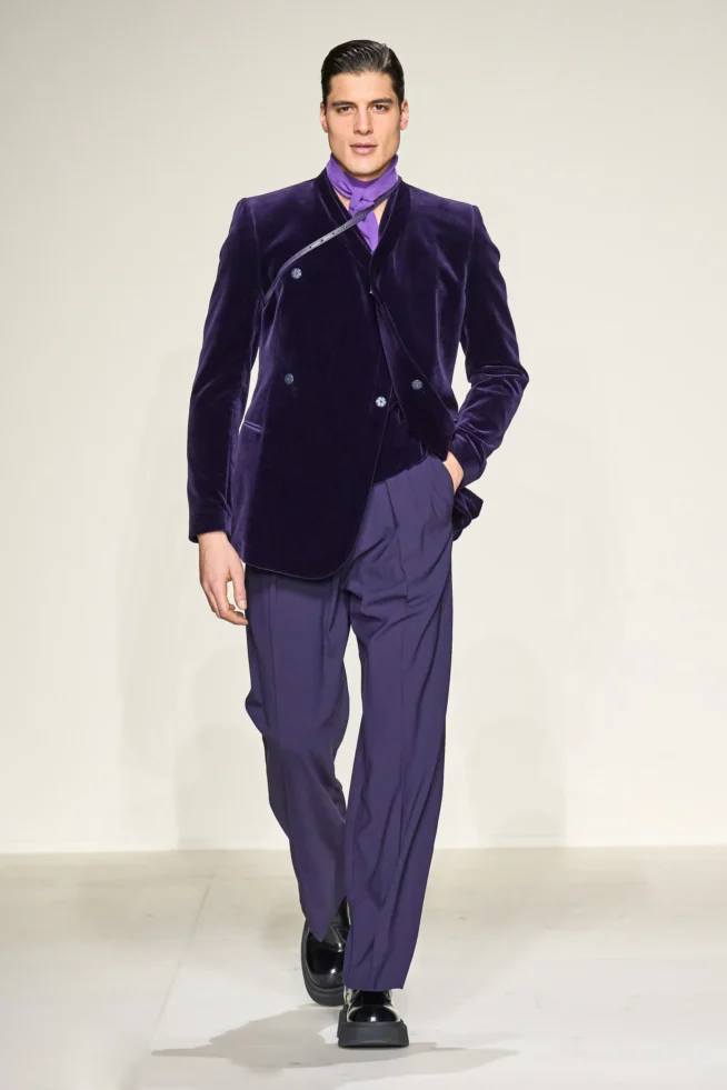 00075-emporio-armani-fall-2023-mens-credit-gorunway