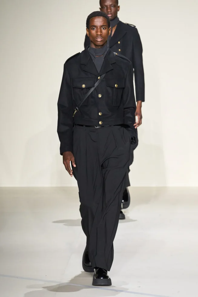 00080-emporio-armani-fall-2023-mens-credit-gorunway