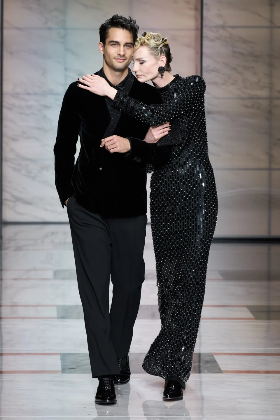 00081-giorgio-armani-fall-2023-menswear-credit-gorunway