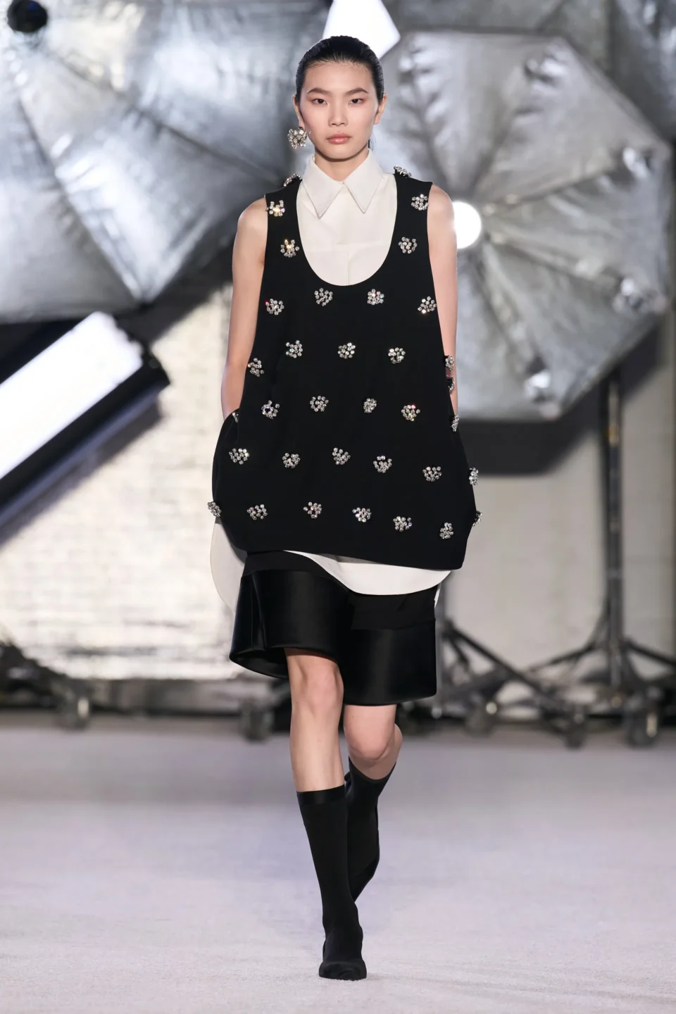 00002-brandon-maxwell-fall-2023-ready-to-wear-credit-brand