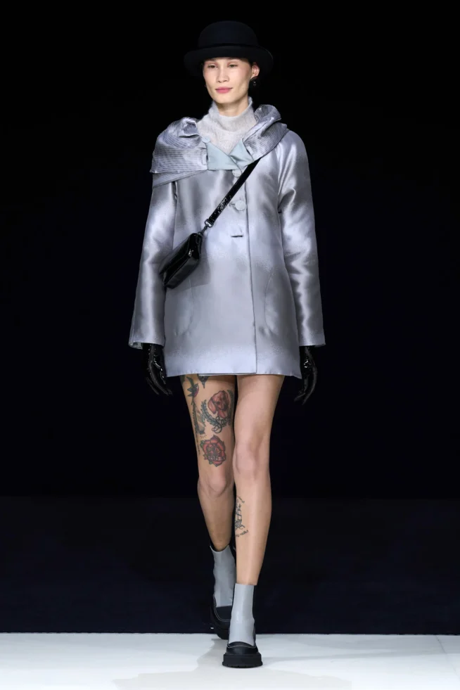 00002-emporio-armani-fall-2023-ready-to-wear-credit-gorunway