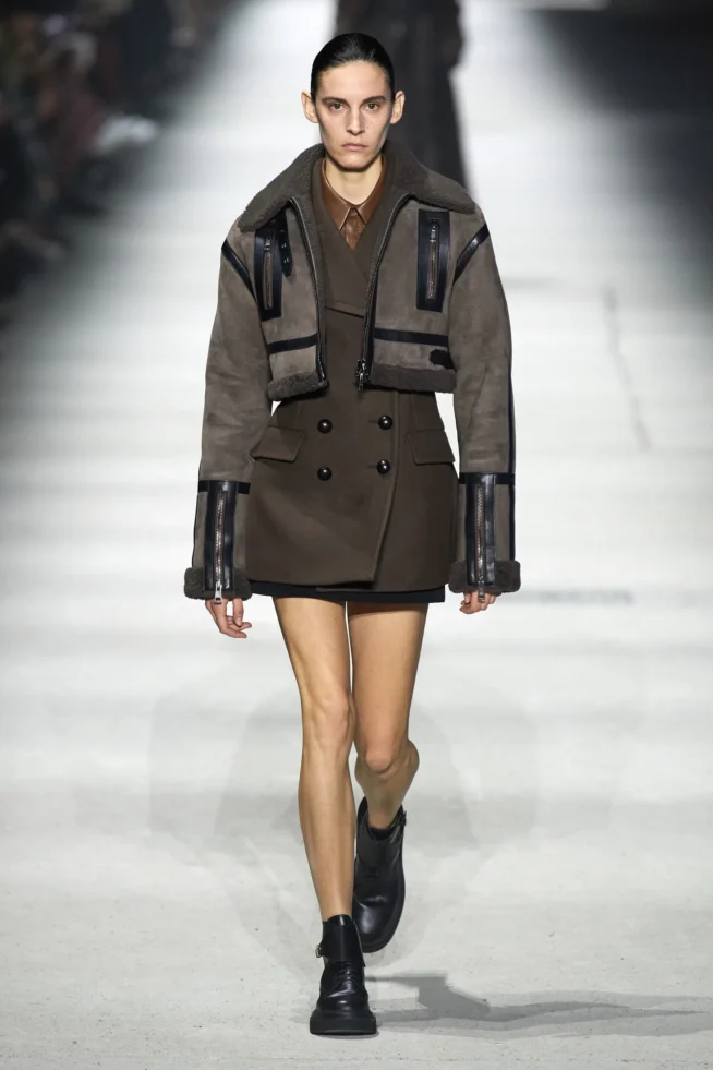 00002-tods-fall-2023-ready-to-wear-credit-gorunway
