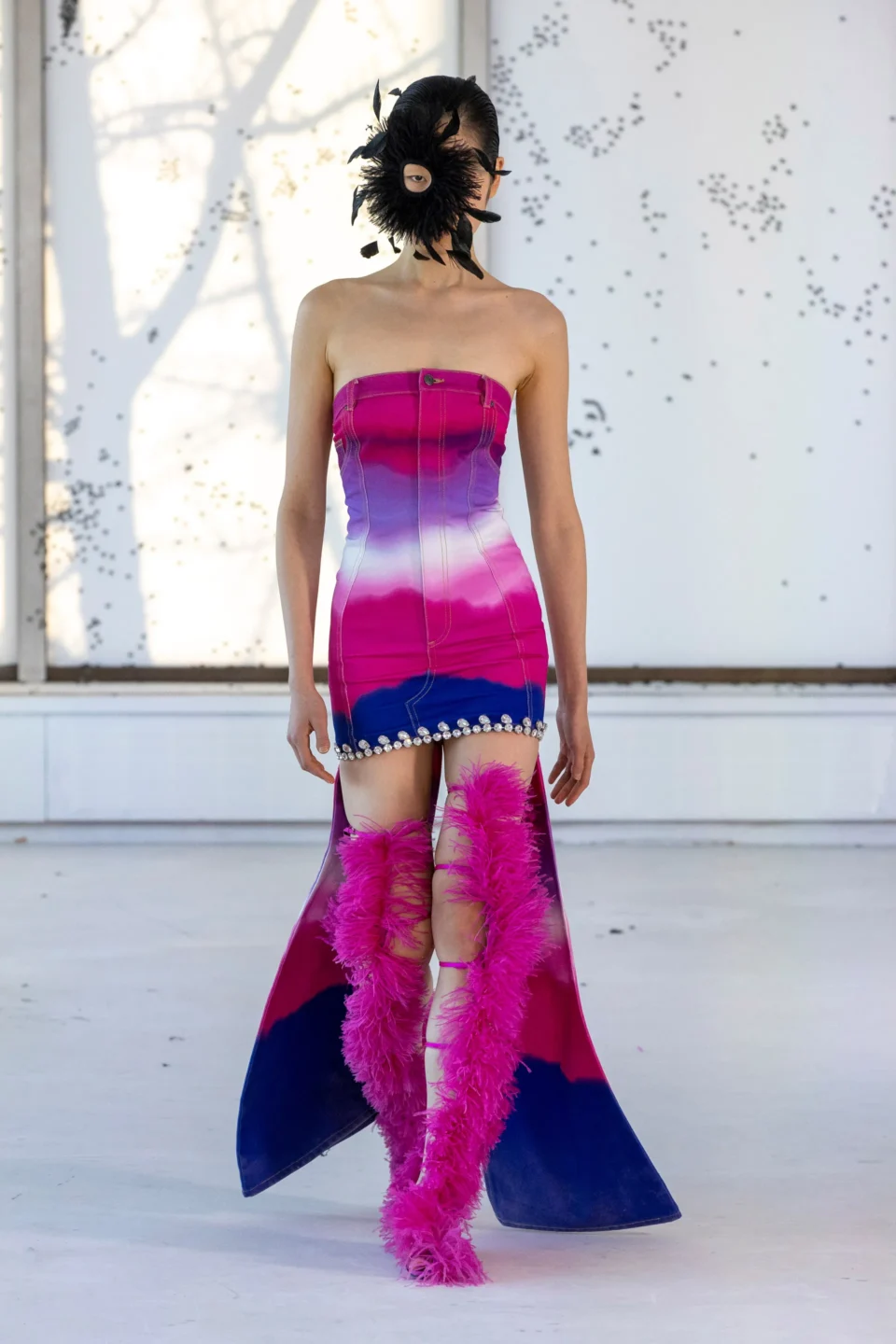 00003-area-spring-2023-ready-to-wear-credit-brand