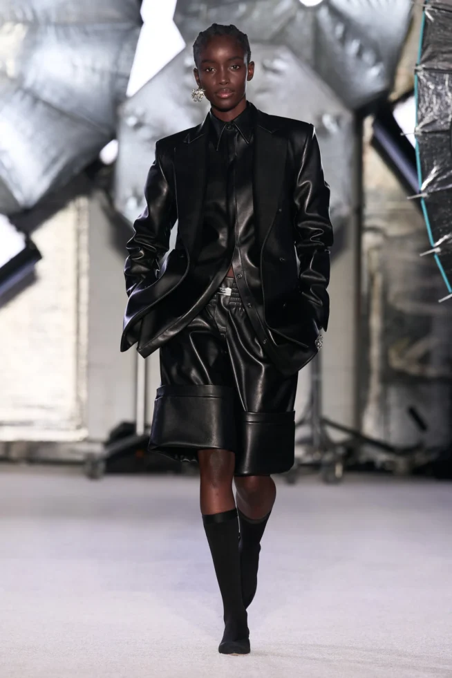 00003-brandon-maxwell-fall-2023-ready-to-wear-credit-brand