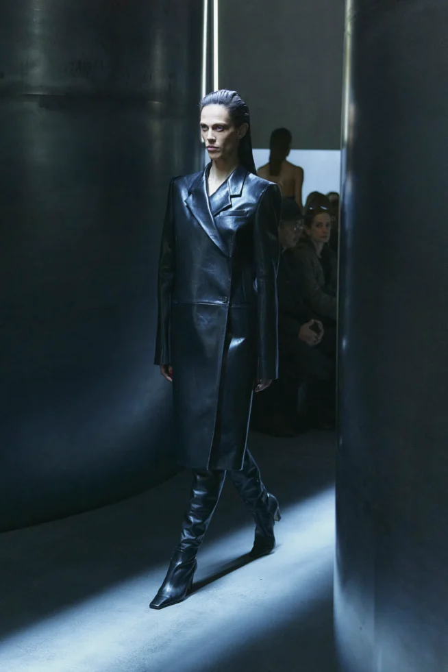 00003-khaite-fall-2023-ready-to-wear-details-credit-hanna-tveite