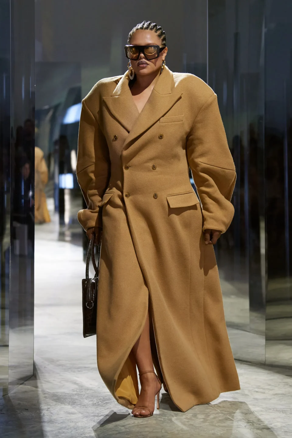 00003-luar-fall-2023-ready-to-wear-credit-gorunway
