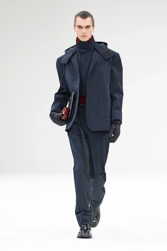 00004-ferrari-fall-2023-ready-to-wear-credit-gorunway