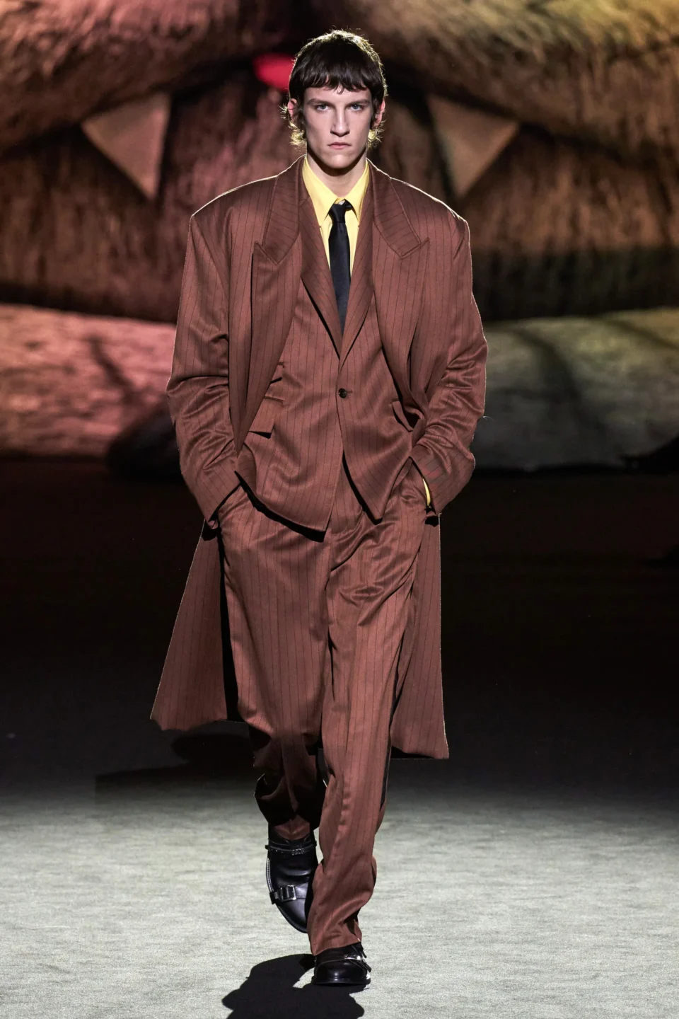 00004-gcds-fall-2023-ready-to-wear-credit-gorunway