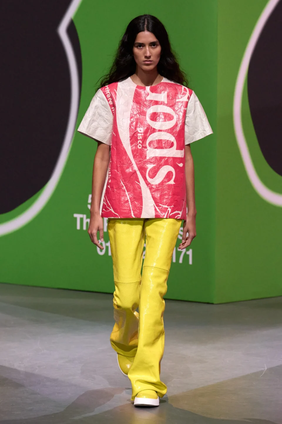 00004-jw-anderson-fall-2023-ready-to-wear-credit-gorunway
