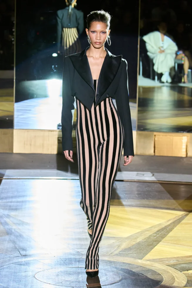 00004-laquan-smith-fall-2023-ready-to-wear-credit-gorunway