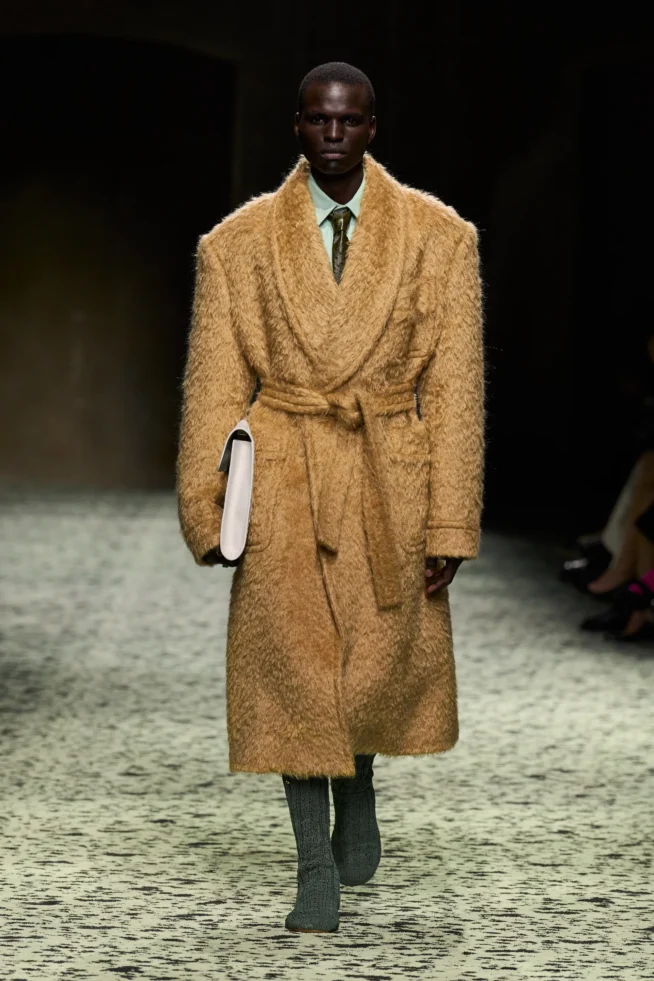 00005-bottega-veneta-fall-2023-ready-to-wear-credit-gorunway