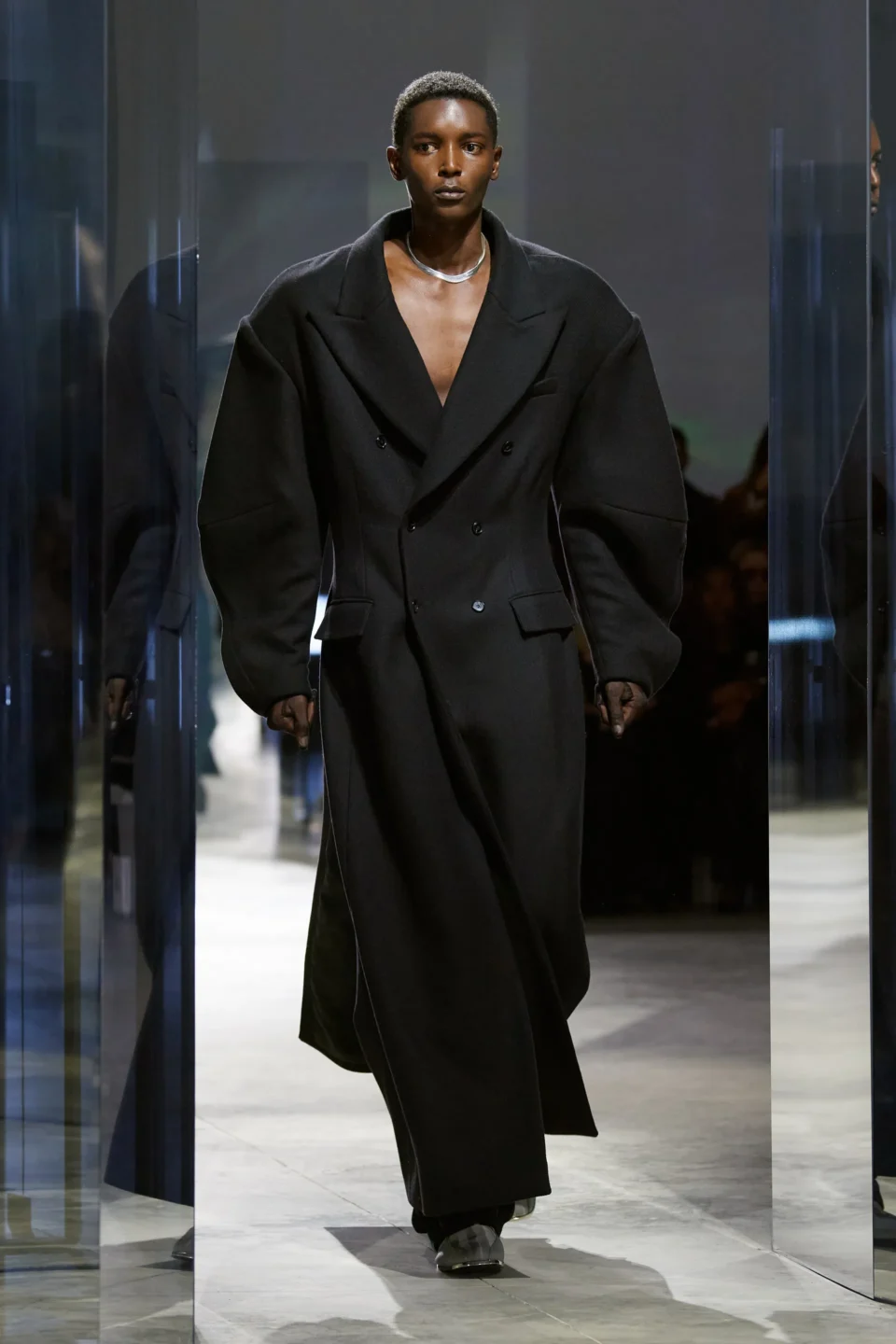 00005-luar-fall-2023-ready-to-wear-credit-gorunway