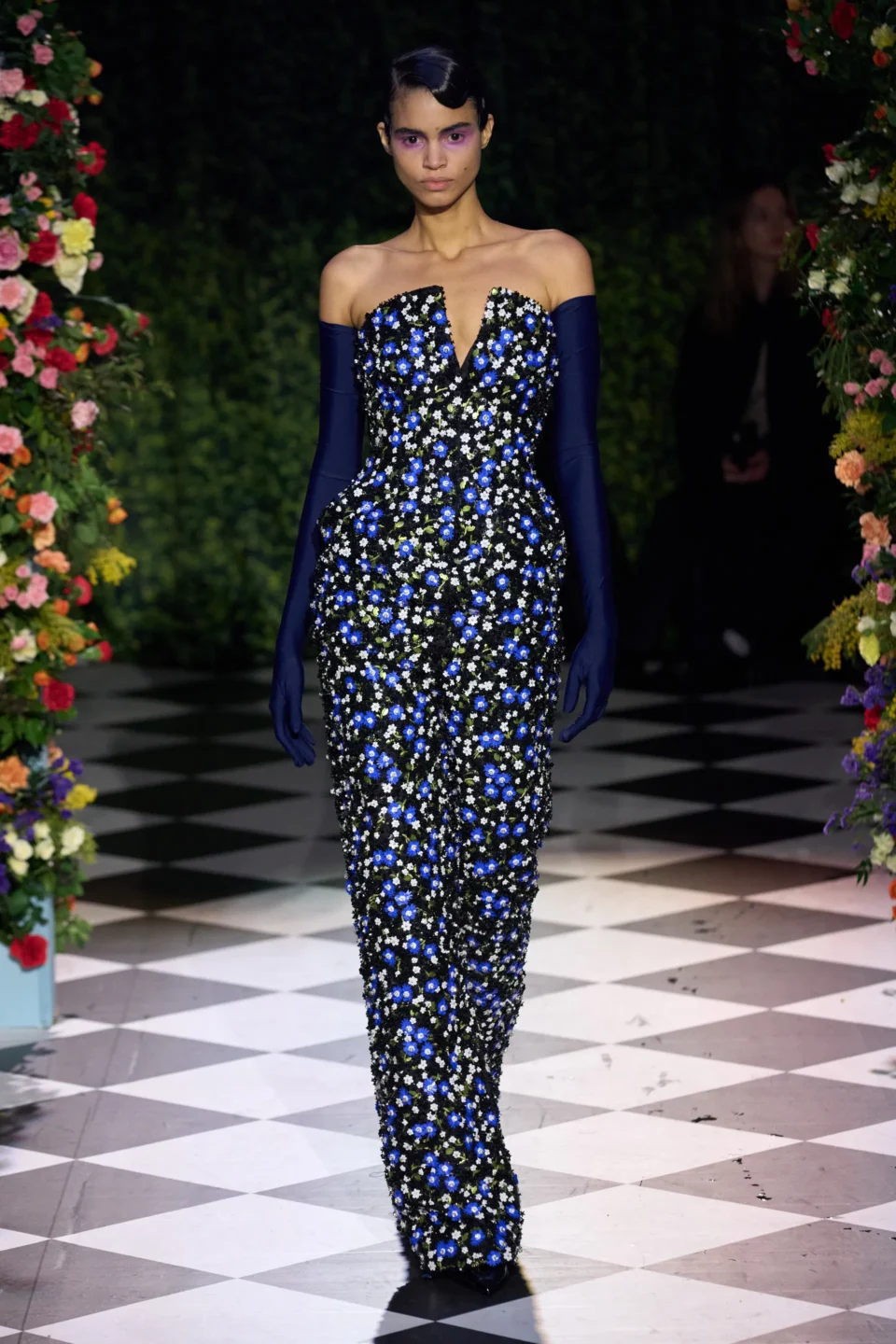 00005-richard-quinn-fall-2023-ready-to-wear-credit-gorunway