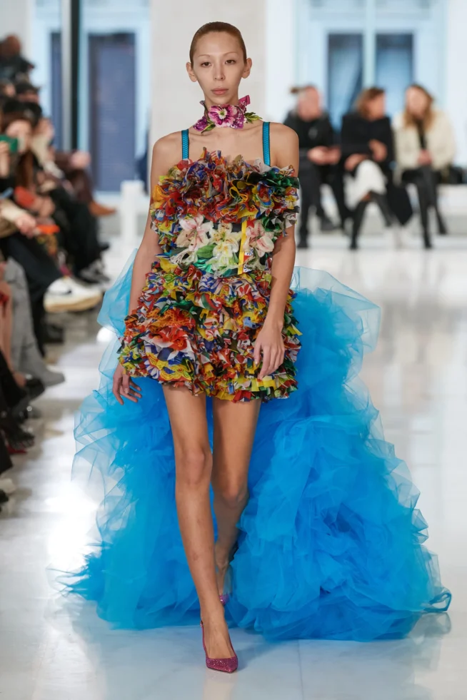 00005-tomo-koizumi-fall-2023-ready-to-wear-credit-gorunway