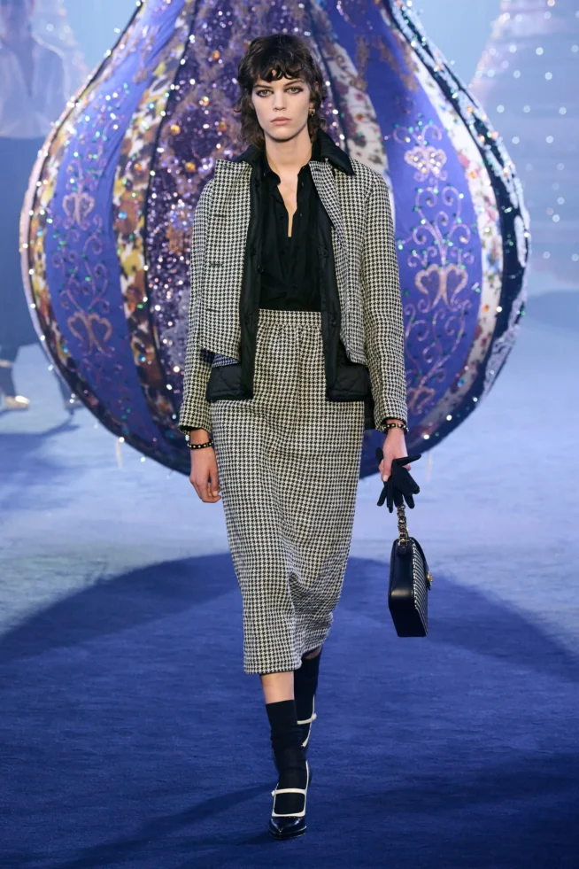 00006-christian-dior-fall-2023-ready-to-wear-credit-gorunway