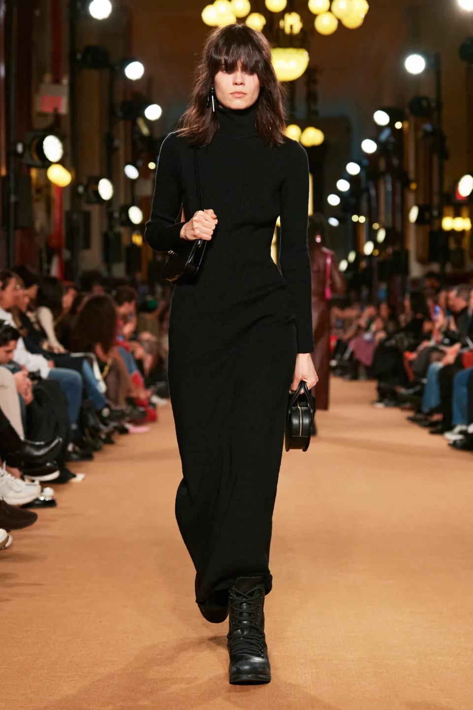 00006-coach-fall-2023-ready-to-wear-credit-gorunway