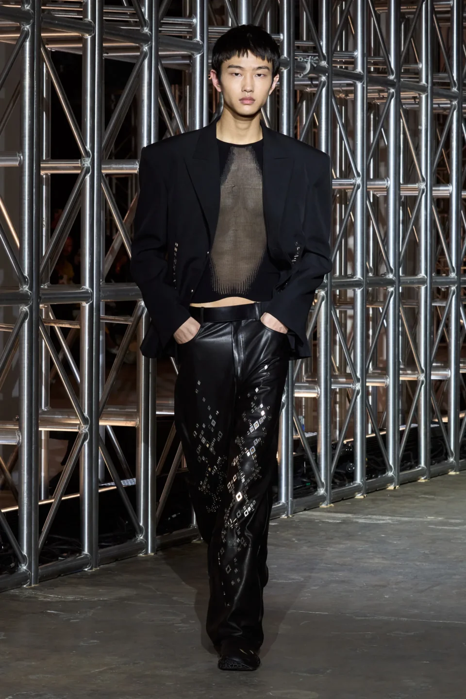 00006-dion-lee-fall-2023-ready-to-wear-credit-gorunway