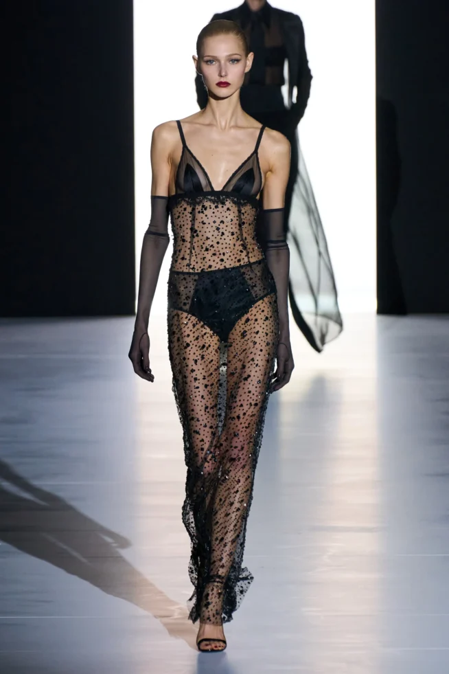 00006-dolce-e-gabbana-fall-2023-ready-to-wear-credit-gorunway