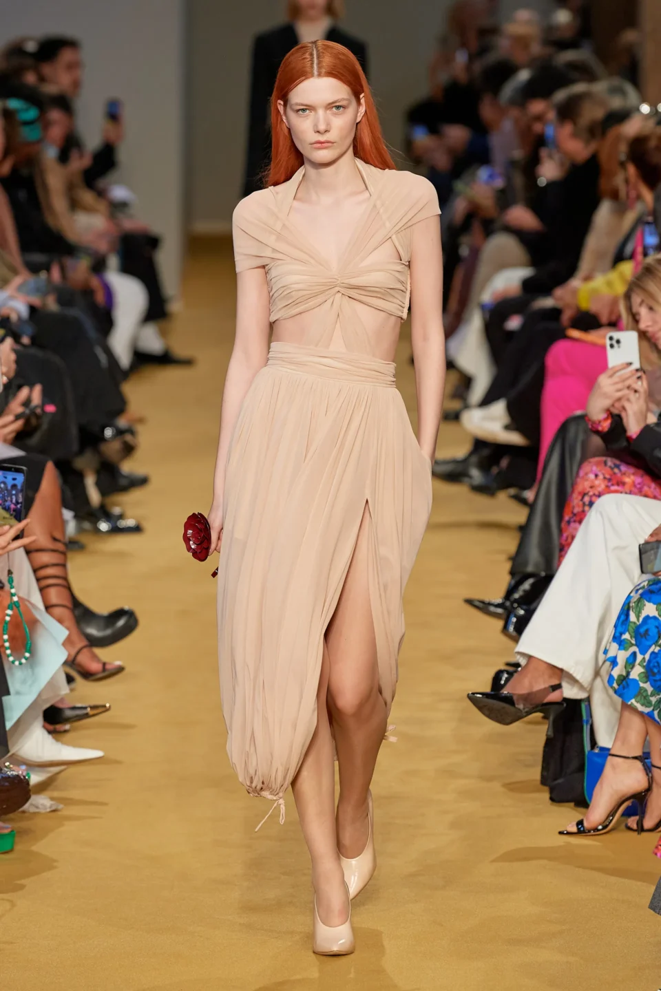 00006-philosophy-di-lorenzo-fall-2023-ready-to-wear-credit-gorunway