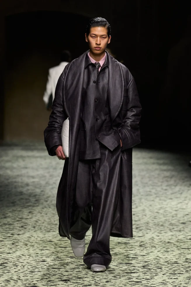 00007-bottega-veneta-fall-2023-ready-to-wear-credit-gorunway