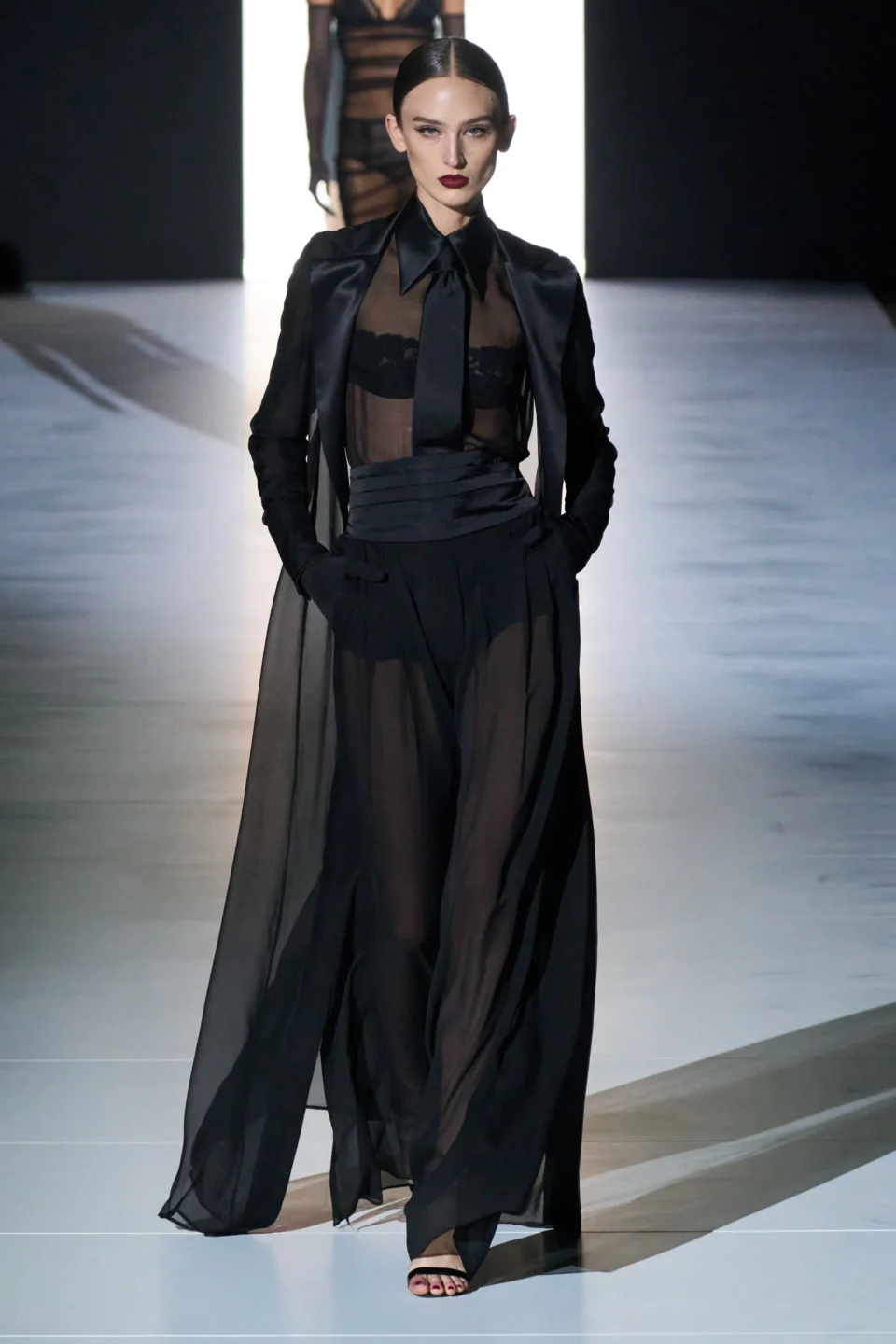 00007-dolce-e-gabbana-fall-2023-ready-to-wear-credit-gorunway