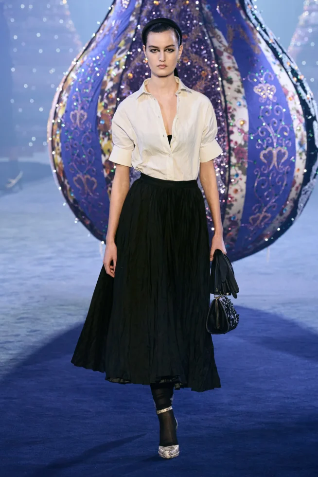 00008-christian-dior-fall-2023-ready-to-wear-credit-gorunway